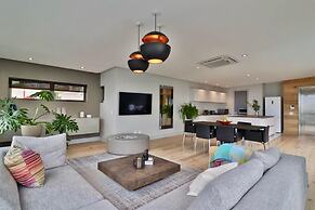 Amara 2 -designer Penthouse With Spectacular Views