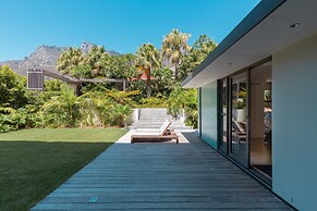 Amara Villa - Designer Villa With Solar Power