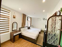 Nguyen Huong Hotel