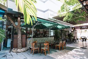 Nguyen Huong Hotel