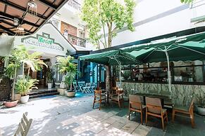 Nguyen Huong Hotel