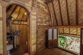 Roots Tree House