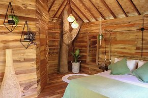 Roots Tree House