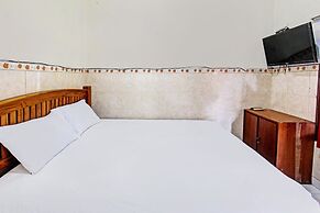 Hotel O Astri Homestay