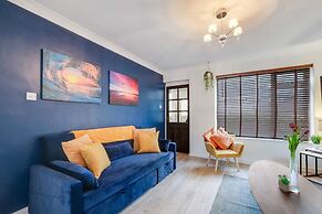 Bourne Court Attractive 1 bdrm Apartment