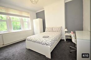 Charming 1-bed Studio in London