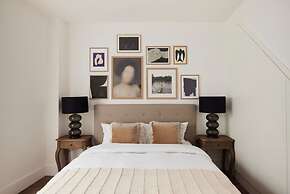 The Ravenscourt Park Escape - Bright 2bdr Flat