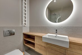 RentPlanet - Sienna Grobla