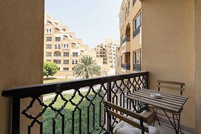 Amazing Stay With Beach Access & Balcony -rak