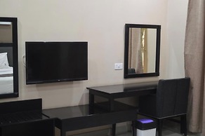 Palm Kalash Hotel