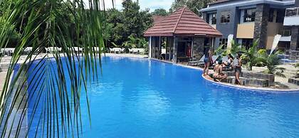 Palm Kalash Hotel