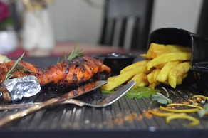 Palm Kalash Hotel