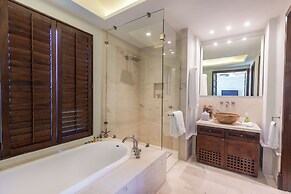 Calm and Cosy 4 Bedroom Condo