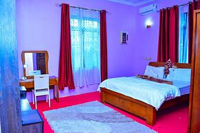 MARKDON VILLAGE HOTEL