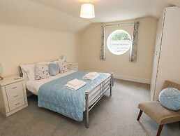 Hillside Lodge
