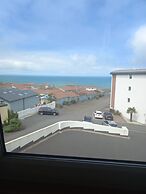 Inviting 2 Bed Apartment in Westwood ho