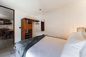 Santa Maria Apartments by VH