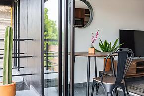 Santa Maria Apartments by VH