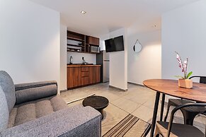 Santa Maria Apartments by VH