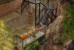 Cat Ba Xanh Spring Garden Hotel