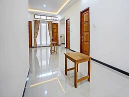 OYO Ipeda Family Residence 2