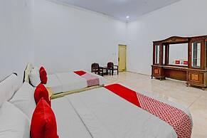 Hotel O Intan