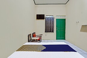 Hotel O Indah Arum