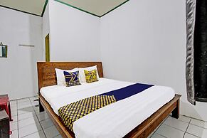 Hotel O Indah Arum