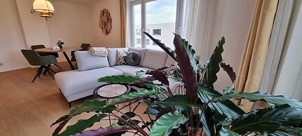 Superb Flat 3 Bedrooms Private Parking