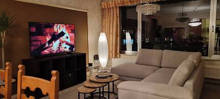 Superb Flat 3 Bedrooms Private Parking