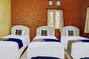 Hotel O Griyo Werdiningsih