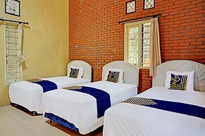 Hotel O Griyo Werdiningsih
