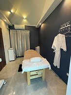 Skeyndor Health & Resort