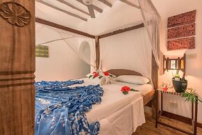 Hakuna Majiwe Beach Lodge