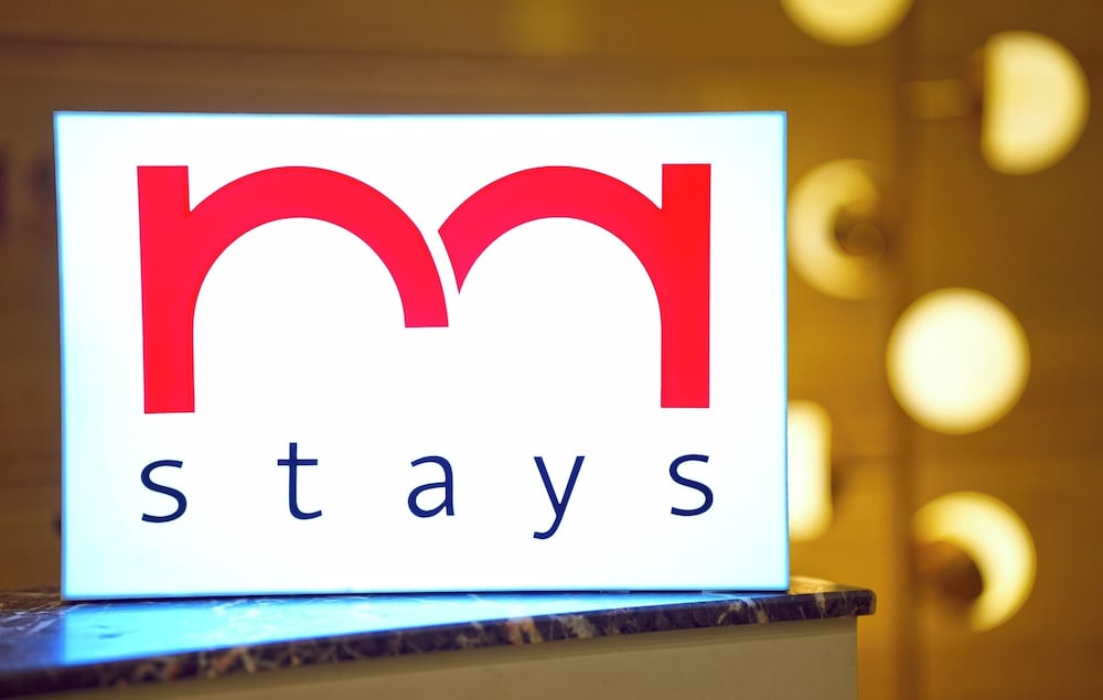 M Stays
