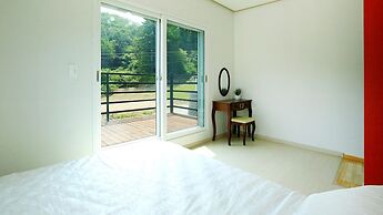 Hongcheon Stone Brown Pension