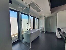 Blu Village Pool Villa