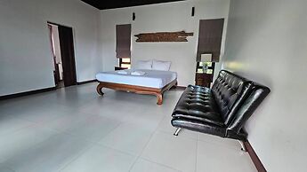 Blu Village Pool Villa