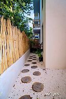 Studio Private Pool Natural Lighted Boho Chic