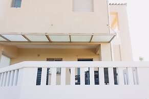 Villa Cook with pool and sea views