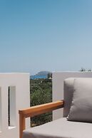 Villa Cook with pool and sea views