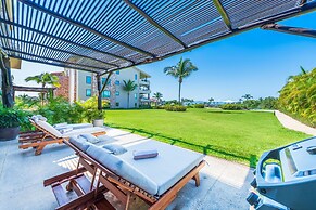Luxurious 4 Bedroom Condo