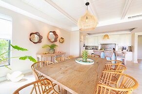 Luxurious 4 Bedroom Condo
