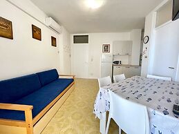 Seaview Flat in Porto Santa Margherita