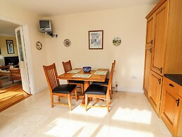 Cedar Lodge