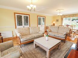 Cedar Lodge