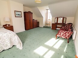 Cedar Lodge