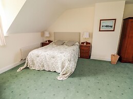 Cedar Lodge