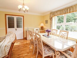 Cedar Lodge