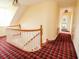 Cedar Lodge